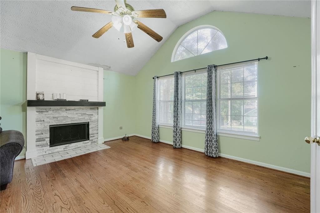 3 bedroom, 3 bathroom, 1,430 sq ft single family residence for sale at 5754 Western Hills Drive, Norcross, GA 30071 — photo 7
