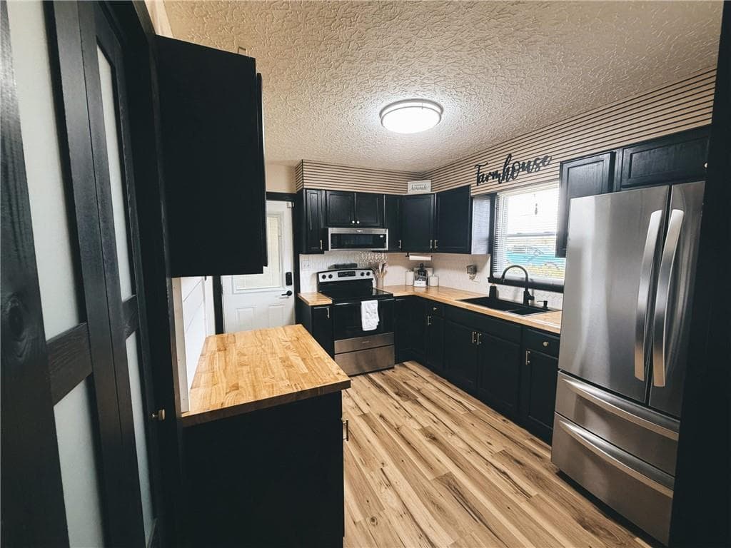 3 bedroom, 2 bathroom, 1,264 sq ft single family residence for sale at 320 Langston Road, Perry, GA 31069 — photo 2