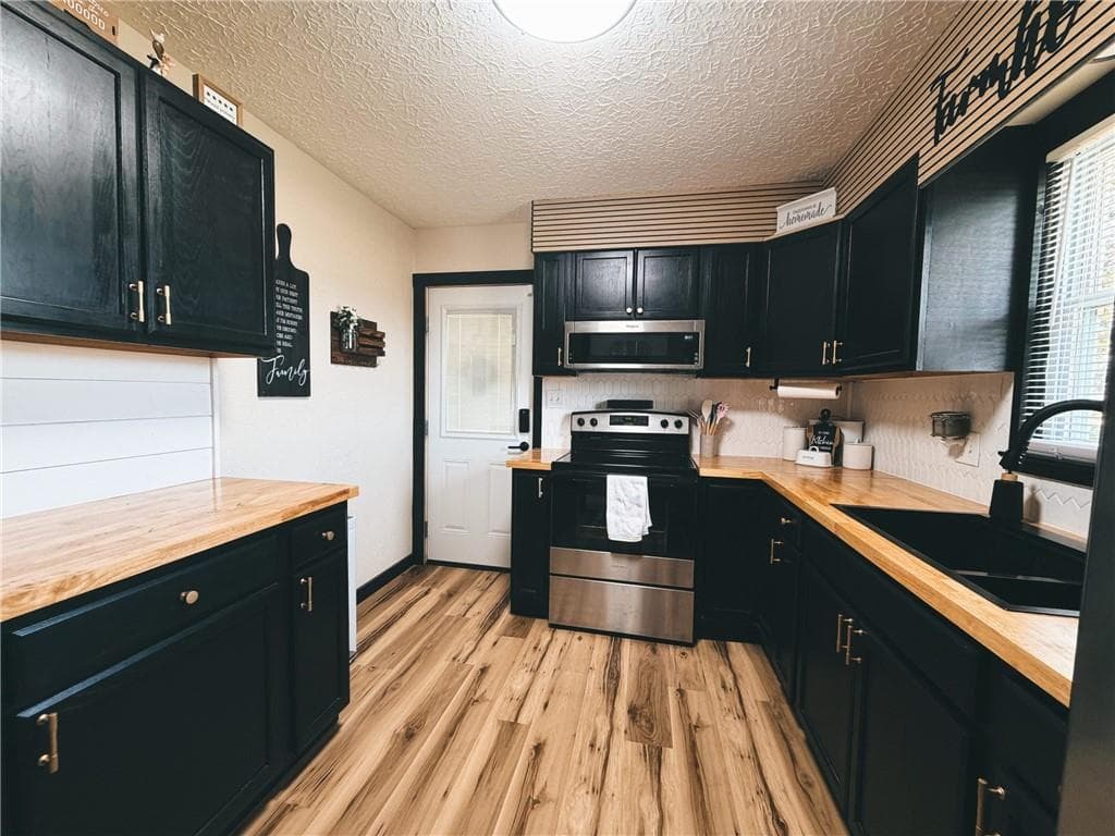3 bedroom, 2 bathroom, 1,264 sq ft single family residence for sale at 320 Langston Road, Perry, GA 31069 — photo 3