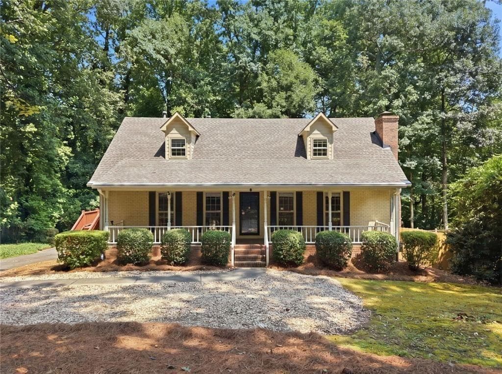 4 bedroom, 3 bathroom, 2,809 sq ft single family residence for sale at 1489 Kincaid Road, Marietta, GA 30066