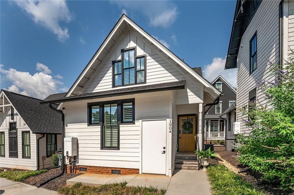 3 bedroom, 3 bathroom, 1,598 sq ft single family residence for sale at 1904 Galt Commons, Kennesaw, GA 30144 — photo 6