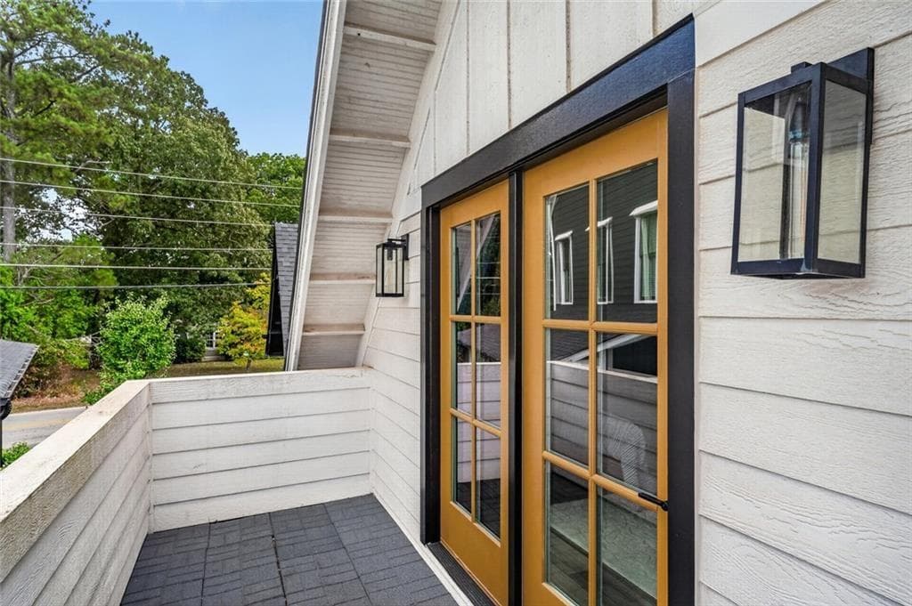 3 bedroom, 3 bathroom, 1,598 sq ft single family residence for sale at 1904 Galt Commons, Kennesaw, GA 30144 — photo 8