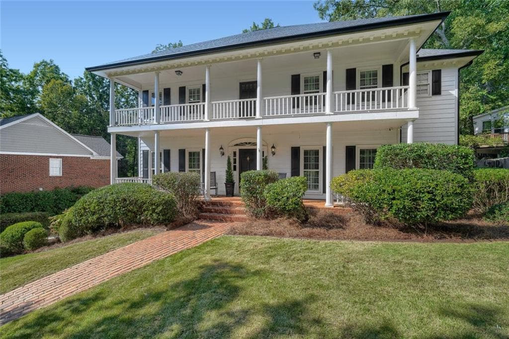 5 bedroom, 4 bathroom, 3,300 sq ft single family residence for sale at 330 S Satinwood Place, Roswell, GA 30076