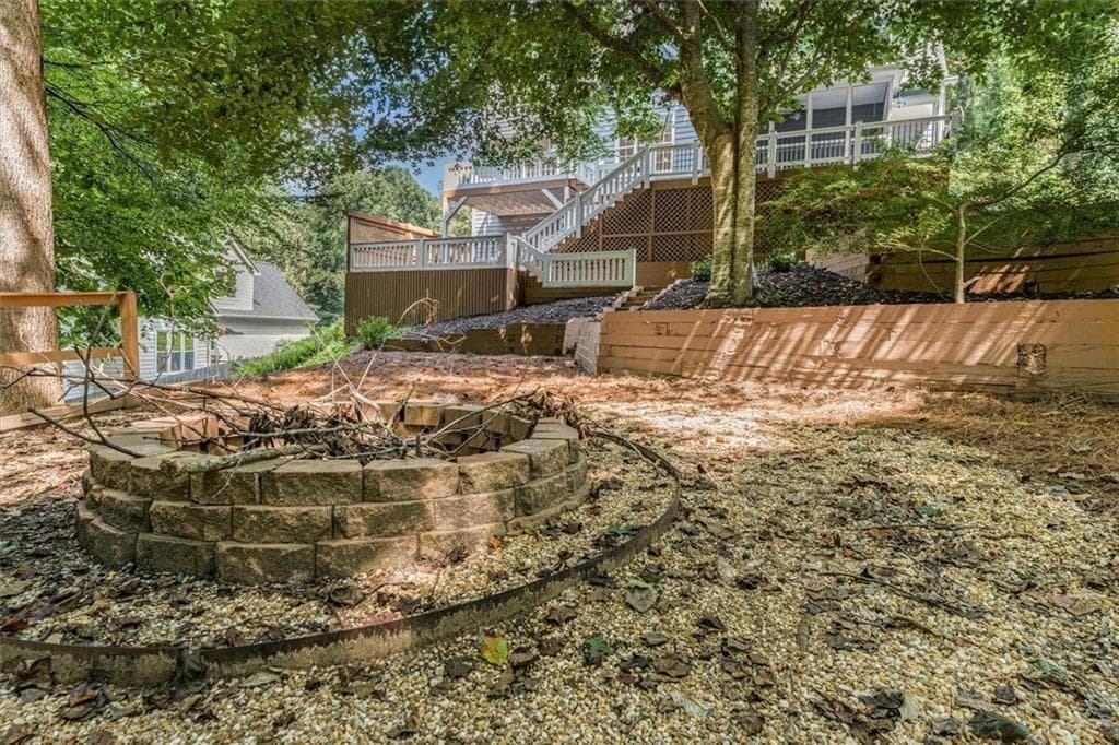5 bedroom, 4 bathroom, 3,600 sq ft single family residence for sale at 4005 Southbrook Court, Kennesaw, GA 30152 — photo 6