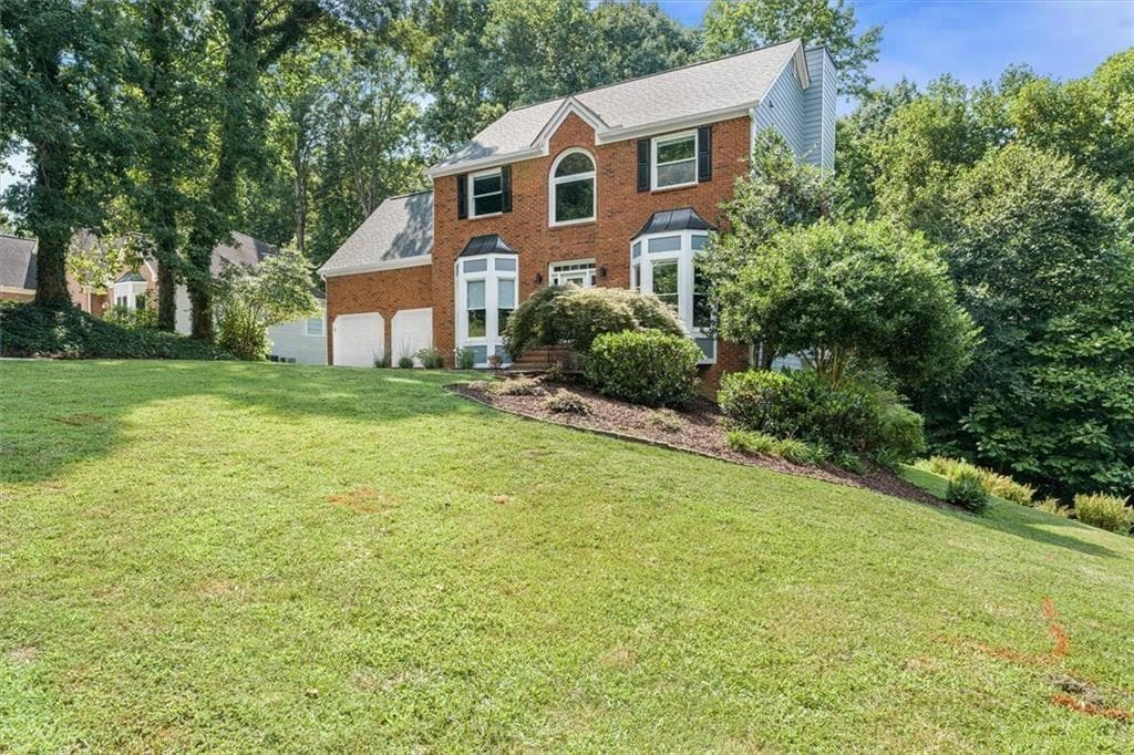 5 bedroom, 4 bathroom, 3,600 sq ft single family residence for sale at 4005 Southbrook Court, Kennesaw, GA 30152 — photo 9
