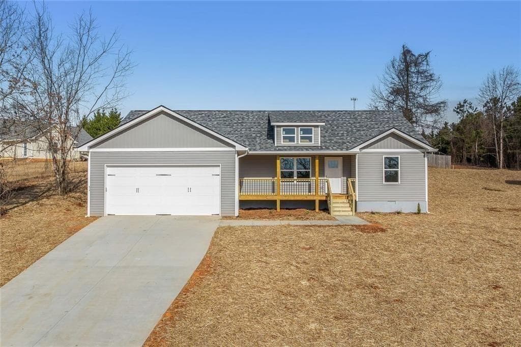 3 bedroom, 2 bathroom, 1,618 sq ft single family residence for sale at 613 Cypress Drive, Mount Airy, GA 30563