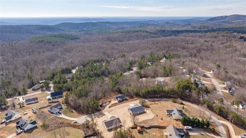 3 bedroom, 2 bathroom, 1,618 sq ft single family residence for sale at 613 Cypress Drive, Mount Airy, GA 30563 — photo 7