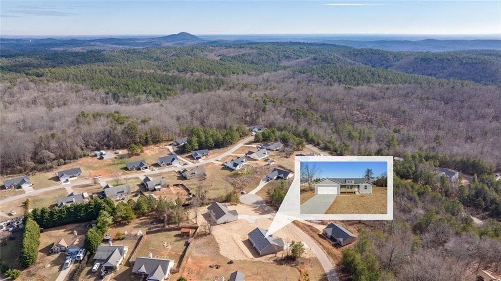 3 bedroom, 2 bathroom, 1,618 sq ft single family residence for sale at 613 Cypress Drive, Mount Airy, GA 30563 — photo 8