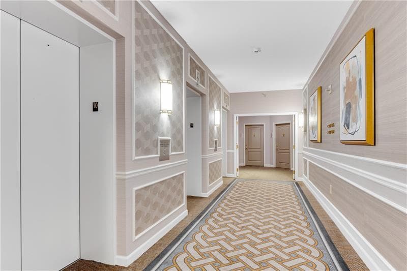 1 bedroom, 1 bathroom, 740 sq ft condominium for sale at 195 14th Street 1010, Atlanta, GA 30309 — photo 2