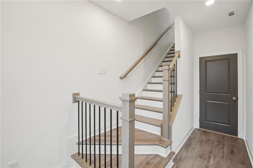 3 bedroom, 4 bathroom, 2,004 sq ft townhouse for sale at 649 Silva Street 137, Cumming, GA 30040 — photo 7