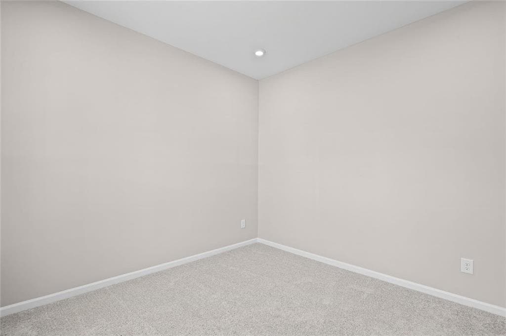 3 bedroom, 3 bathroom, 1,983 sq ft single family residence under contract at 120 Alpine Court, Dallas, GA 30132 — photo 10