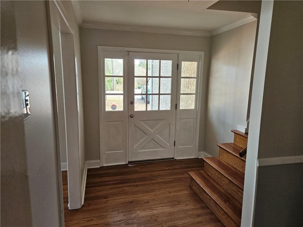 4 bedroom, 3 bathroom, 2,119 sq ft single family residence for rent at 4882 Happy Hollow Road, Dunwoody, GA 30360 for $2,850 a month — photo 7