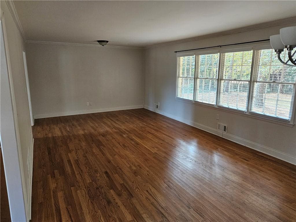 4 bedroom, 3 bathroom, 2,119 sq ft single family residence for rent at 4882 Happy Hollow Road, Dunwoody, GA 30360 for $2,850 a month — photo 8