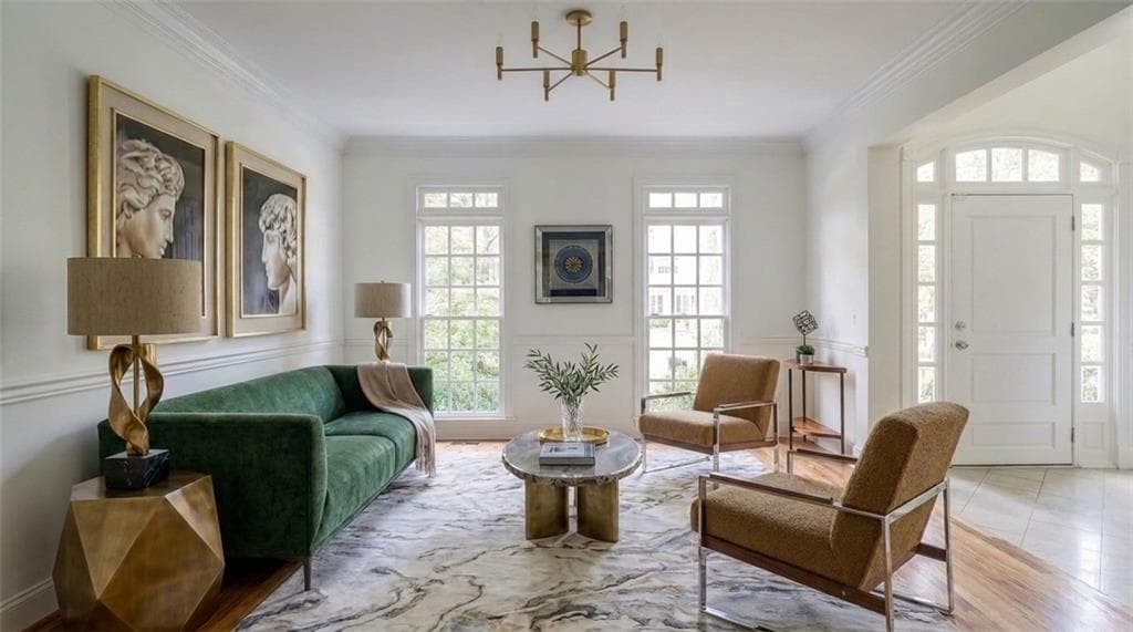 4 bedroom, 4 bathroom, 3,946 sq ft single family residence for rent at 704 Longleaf Drive, Atlanta, GA 30342 for $6,000 a month — photo 7