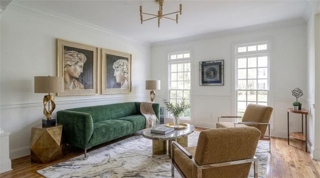 4 bedroom, 4 bathroom, 3,946 sq ft single family residence for rent at 704 Longleaf Drive, Atlanta, GA 30342 for $6,000 a month — photo 8