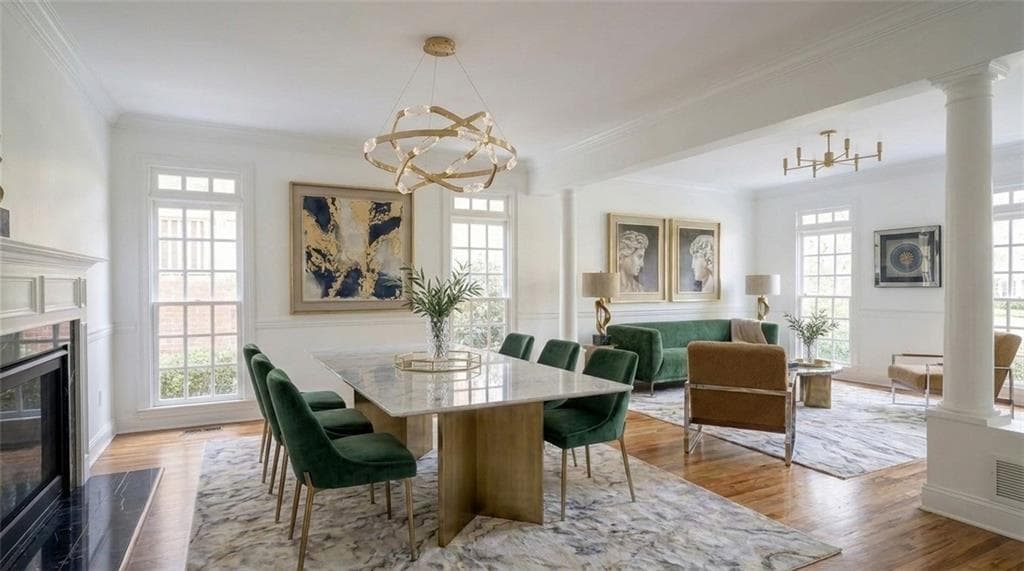 4 bedroom, 4 bathroom, 3,946 sq ft single family residence for rent at 704 Longleaf Drive, Atlanta, GA 30342 for $6,000 a month — photo 10