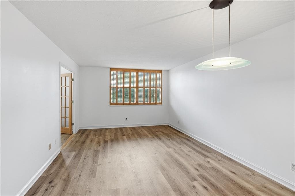 1 bedroom, 1 bathroom, 658 sq ft condominium for sale at 2965 Pharr Court South 609, Atlanta, GA 30305 — photo 5