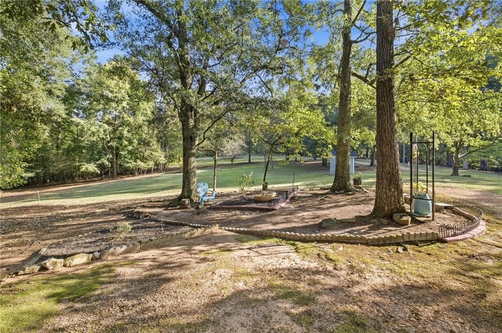 2 bedroom, 2 bathroom, 4,394 sq ft single family residence for sale at 1314 Lebanon Church Road, Jefferson, GA 30549 — photo 3