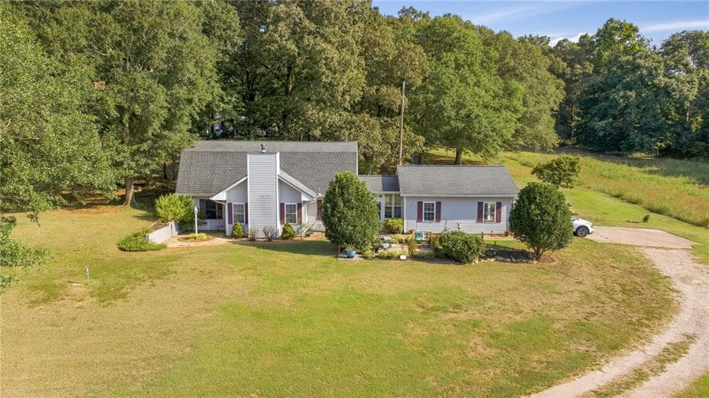 2 bedroom, 2 bathroom, 4,394 sq ft single family residence for sale at 1314 Lebanon Church Road, Jefferson, GA 30549 — photo 6