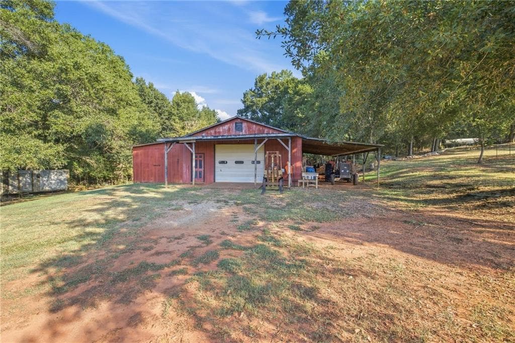 2 bedroom, 2 bathroom, 4,394 sq ft single family residence for sale at 1314 Lebanon Church Road, Jefferson, GA 30549 — photo 8