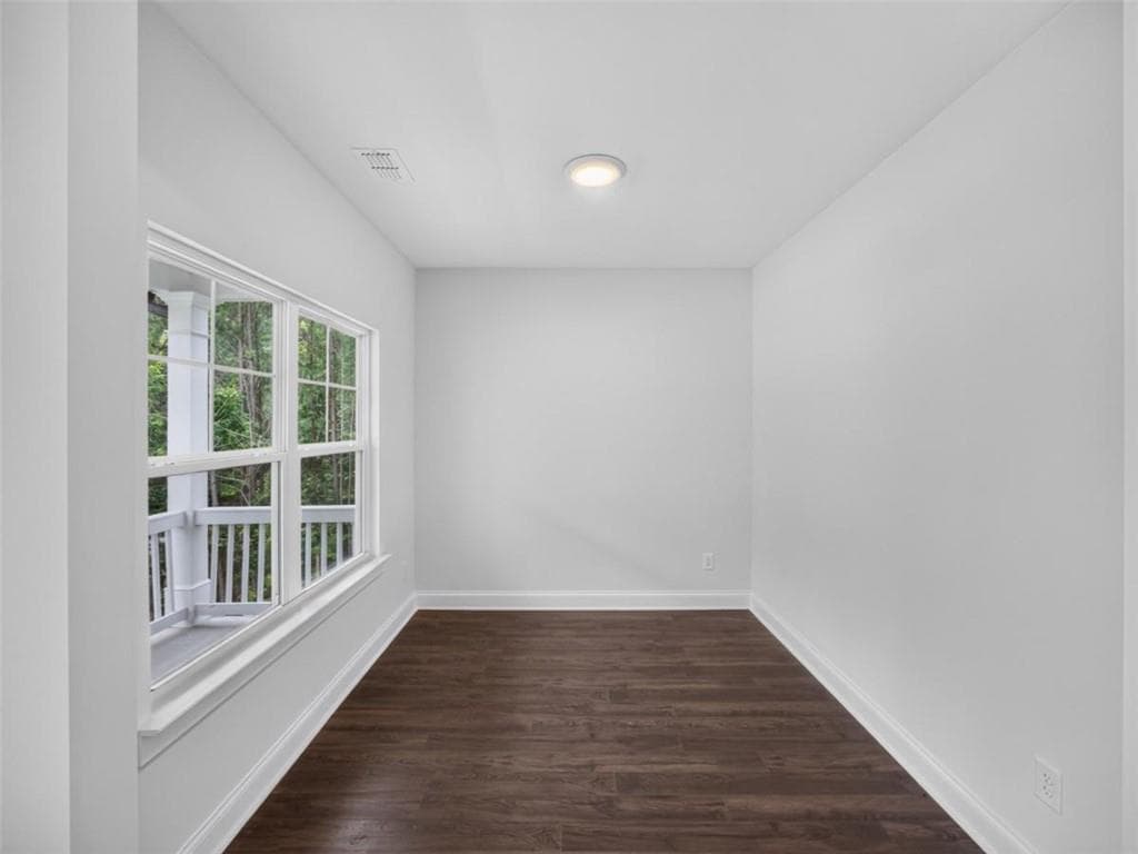 5 bedroom, 4 bathroom, 3,082 sq ft single family residence for sale at 457 Principal Meridian Drive, Dallas, GA 30132 — photo 5