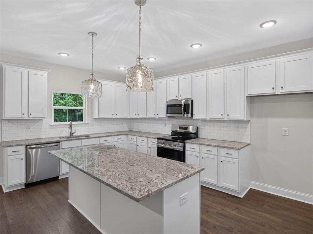 5 bedroom, 4 bathroom, 3,082 sq ft single family residence for sale at 457 Principal Meridian Drive, Dallas, GA 30132 — photo 9