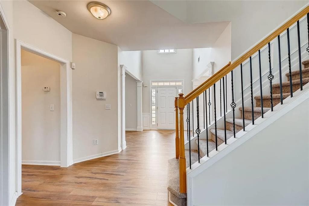 5 bedroom, 3 bathroom, 2,676 sq ft single family residence for rent at 520 Midhurst Place, Johns Creek, GA 30024 for $2,995 a month — photo 10