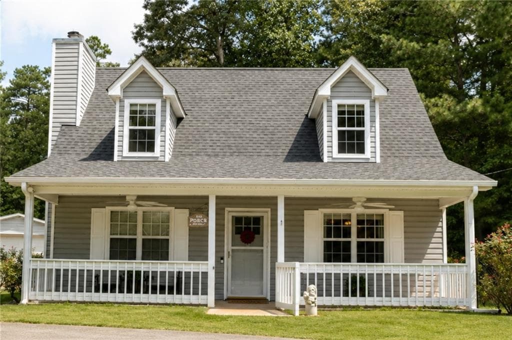 3 bedroom, 2 bathroom, 2,246 sq ft single family residence for sale at 523 S River Drive, Jackson, GA 30233