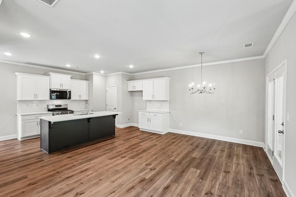 3 bedroom, 3 bathroom, 1,814 sq ft townhouse for sale at 4240 Cavalier Way, Duluth, GA 30097 — photo 8