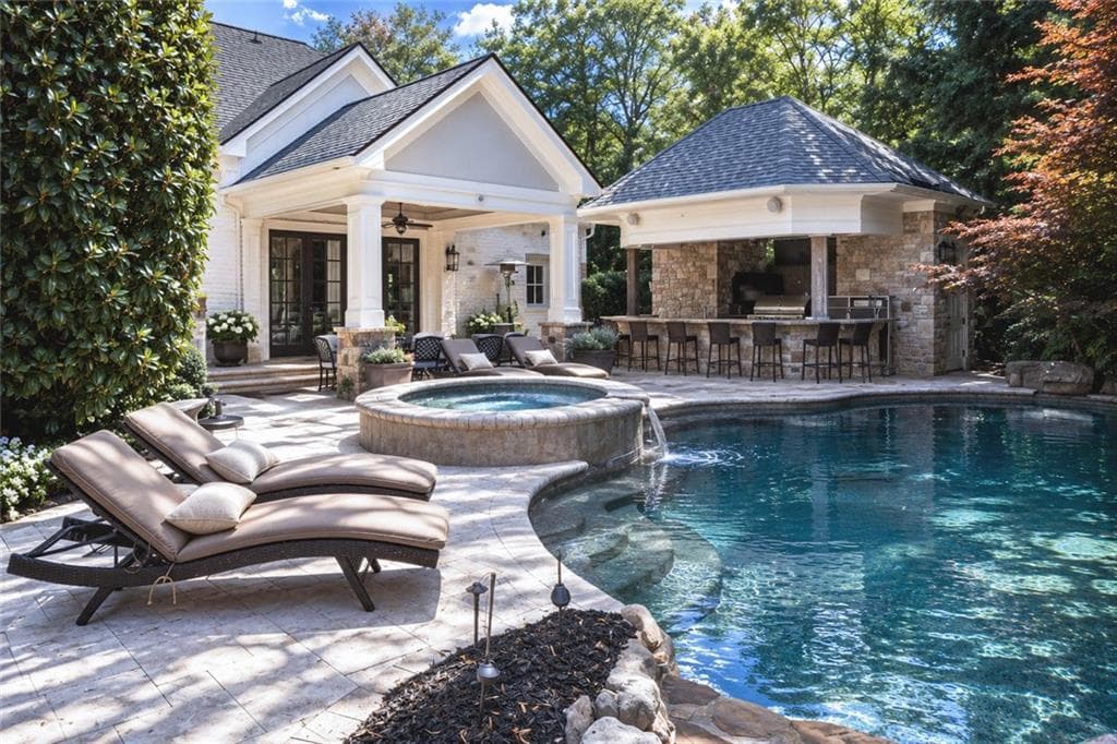 6 bedroom, 9 bathroom single family residence for sale at 3594 Tuxedo Court, Atlanta, GA 30305 — photo 3