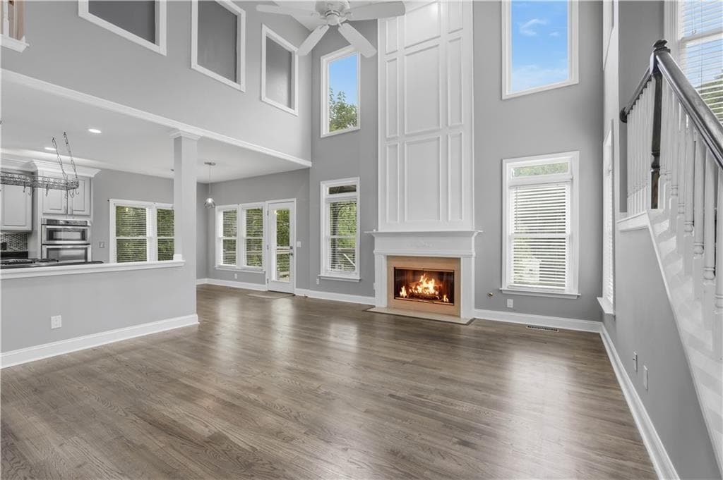 6 bedroom, 4 bathroom, 3,117 sq ft single family residence for sale at 160 Treadstone Overlook, Suwanee, GA 30024 — photo 8