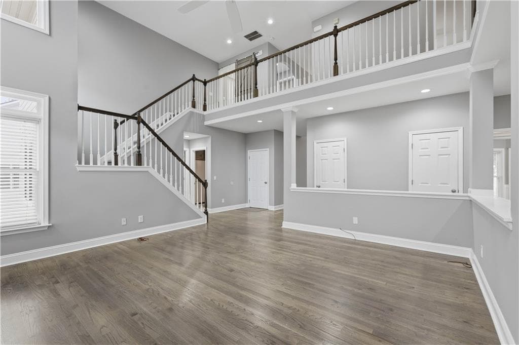 6 bedroom, 4 bathroom, 3,117 sq ft single family residence for sale at 160 Treadstone Overlook, Suwanee, GA 30024 — photo 9