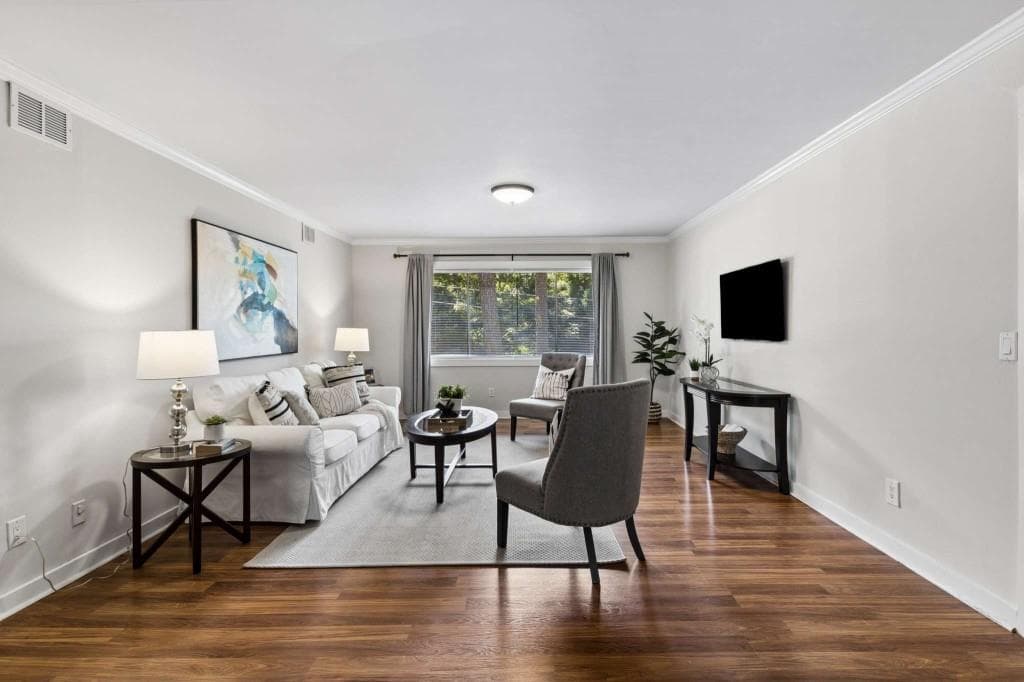 2 bedroom, 2 bathroom, 1,084 sq ft condominium for sale at 115 Biscayne Drive A6, Atlanta, GA 30309 — photo 3