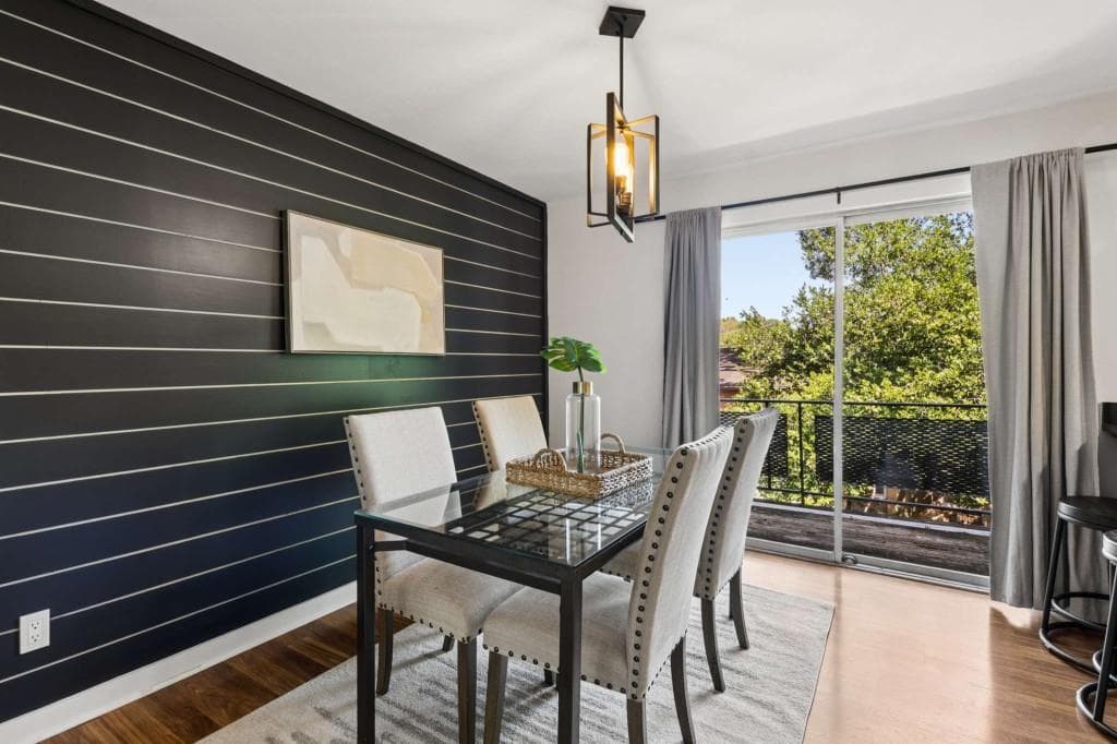2 bedroom, 2 bathroom, 1,084 sq ft condominium for sale at 115 Biscayne Drive A6, Atlanta, GA 30309 — photo 6