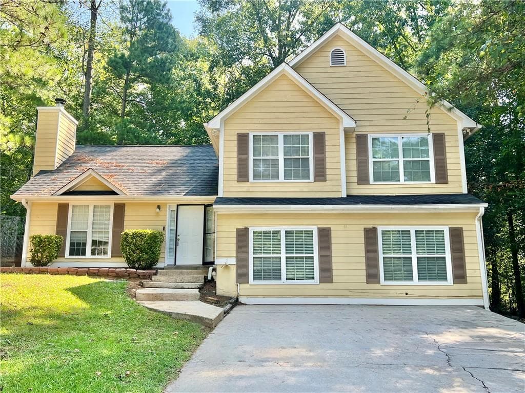 3 bedroom, 2 bathroom, 2,299 sq ft single family residence for sale at 4010 Marshwood Trace, Atlanta, GA 30349