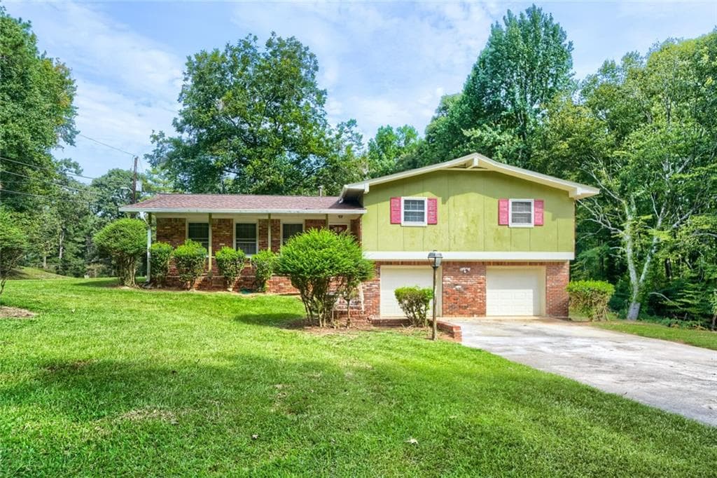 3 bedroom, 2 bathroom, 1,413 sq ft single family residence for sale at 3435 Spring Valley Boulevard, College Park, GA 30349