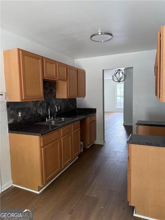 3 bedroom, 3 bathroom, 1,316 sq ft townhouse for rent at 7280 Oakley Court, Union City, GA 30291 for $1,650 a month — photo 2