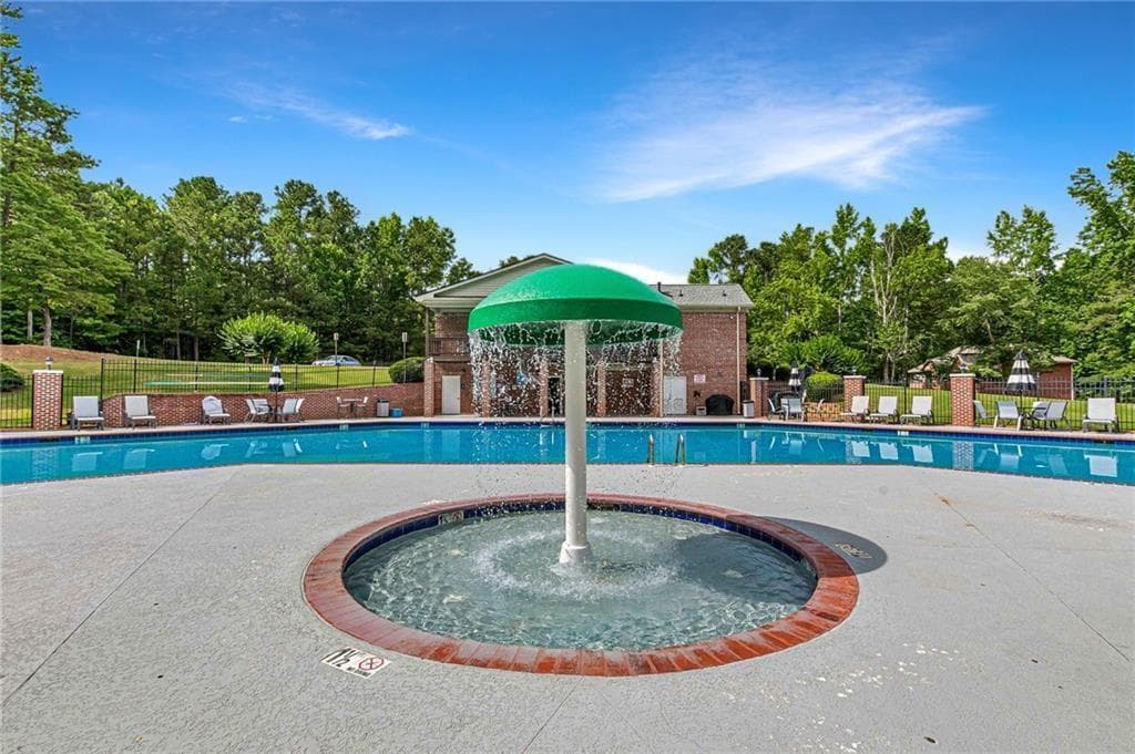 5 bedroom, 4 bathroom, 4,473 sq ft single family residence for sale at 5950 Sequoia Lane, Douglasville, GA 30135 — photo 3