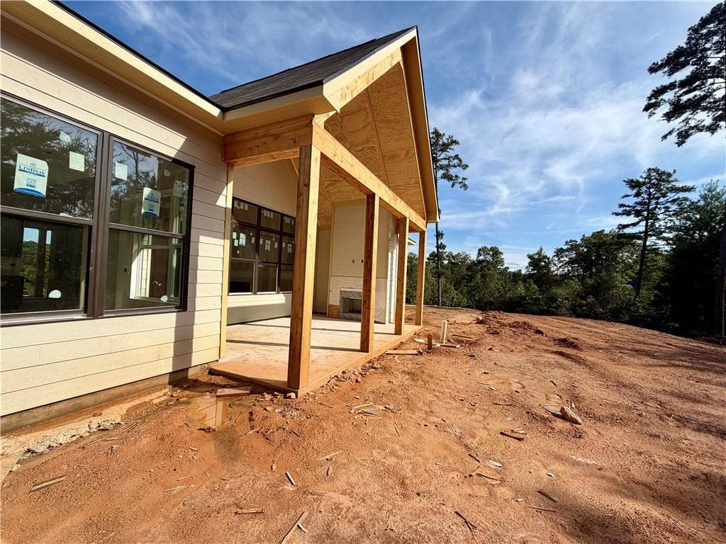 3 bedroom, 2 bathroom, 1,835 sq ft single family residence for sale at 35 Blue Mountain Road, Morganton, GA 30560 — photo 5