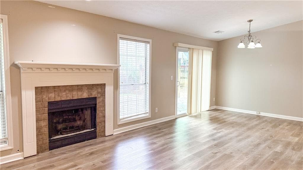 3 bedroom, 2 bathroom, 1,760 sq ft single family residence under contract at 1320 Opal Circle, Lawrenceville, GA 30043 — photo 8