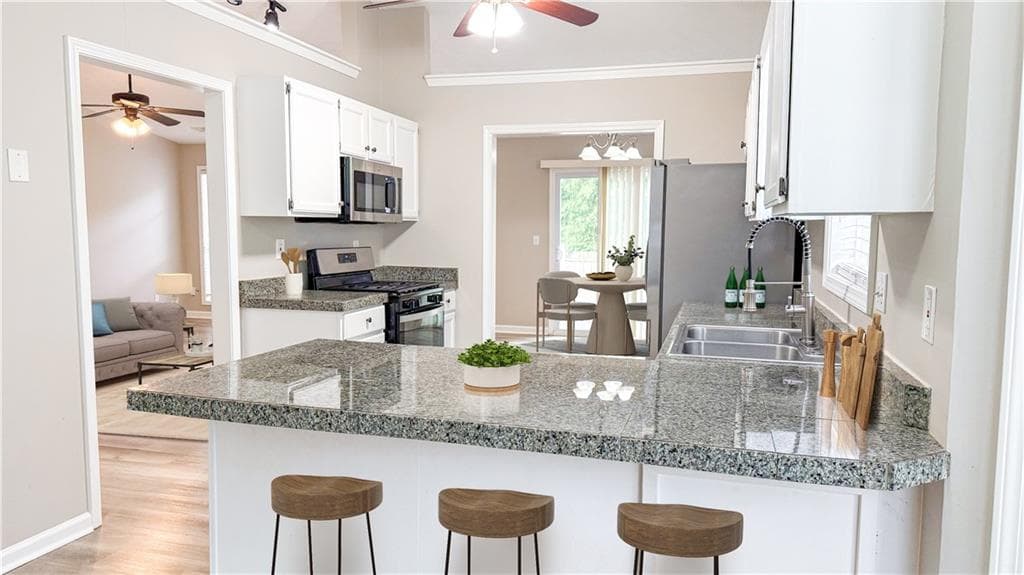 3 bedroom, 2 bathroom, 1,760 sq ft single family residence under contract at 1320 Opal Circle, Lawrenceville, GA 30043 — photo 9