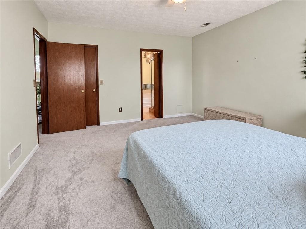 3 bedroom, 2 bathroom, 1,568 sq ft single family residence for sale at 1166 Lakeridge Court, Grayson, GA 30017 — photo 7