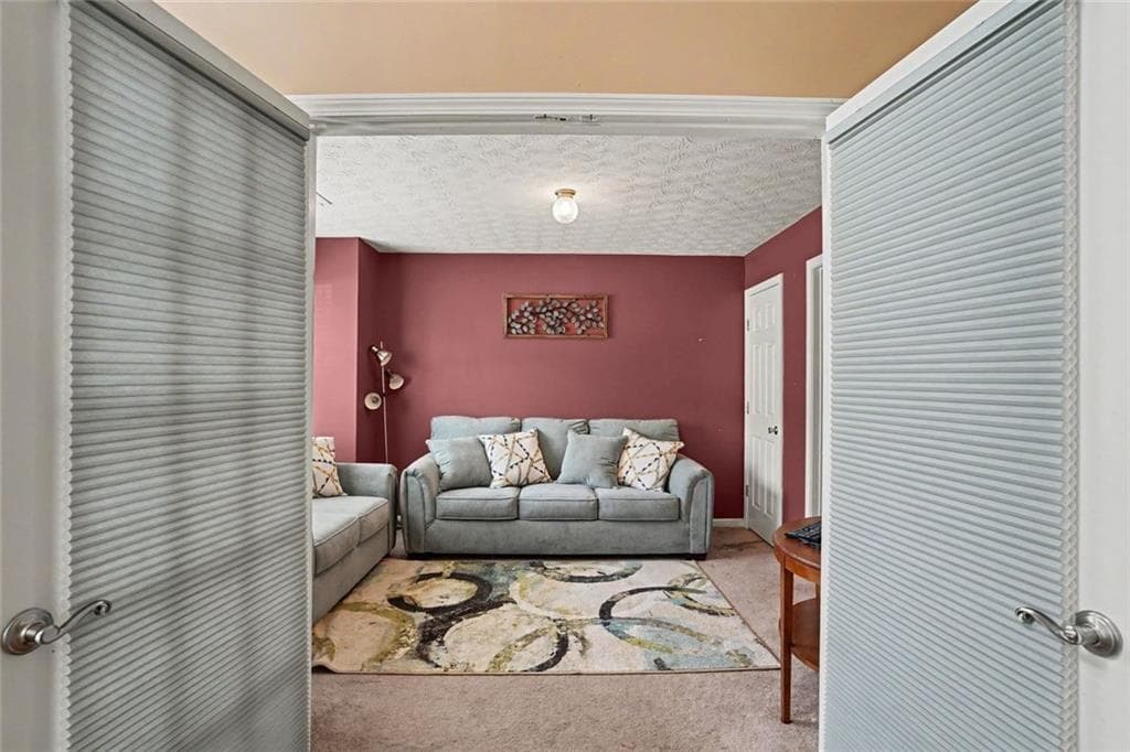 5 bedroom, 4 bathroom, 4,434 sq ft single family residence under contract at 266 Millstone Drive, Hampton, GA 30228 — photo 5