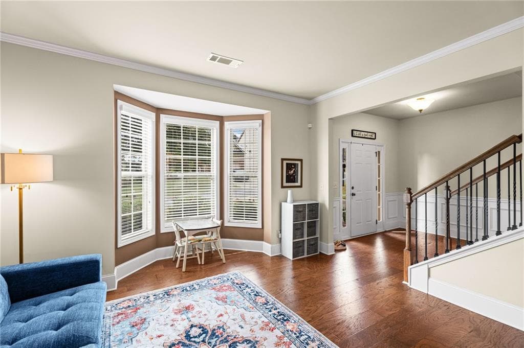 5 bedroom, 3 bathroom, 2,986 sq ft single family residence for sale at 4945 Pont Du Gard Drive, Cumming, GA 30040 — photo 6