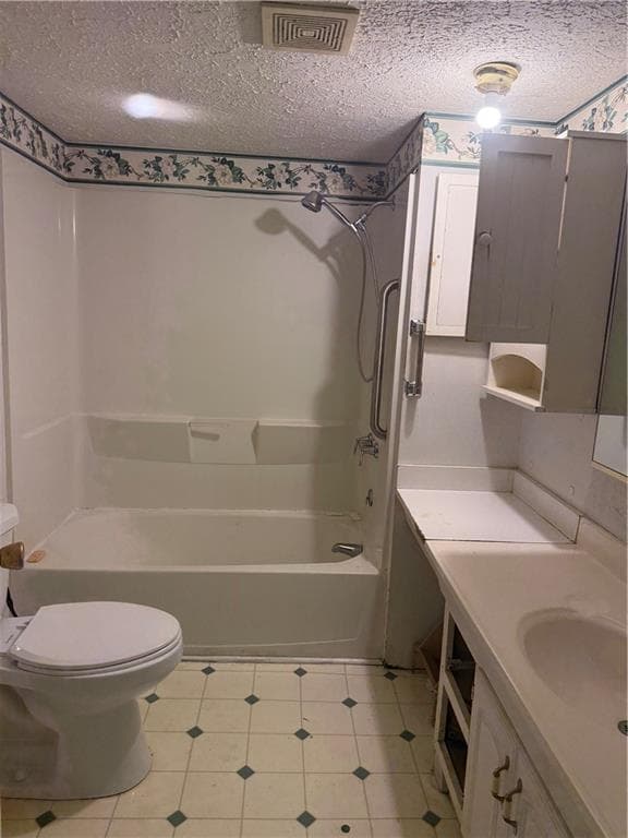 4 bedroom, 2 bathroom, 1,438 sq ft single family residence for sale at 285 Highland Circle, Stockbridge, GA 30281 — photo 8