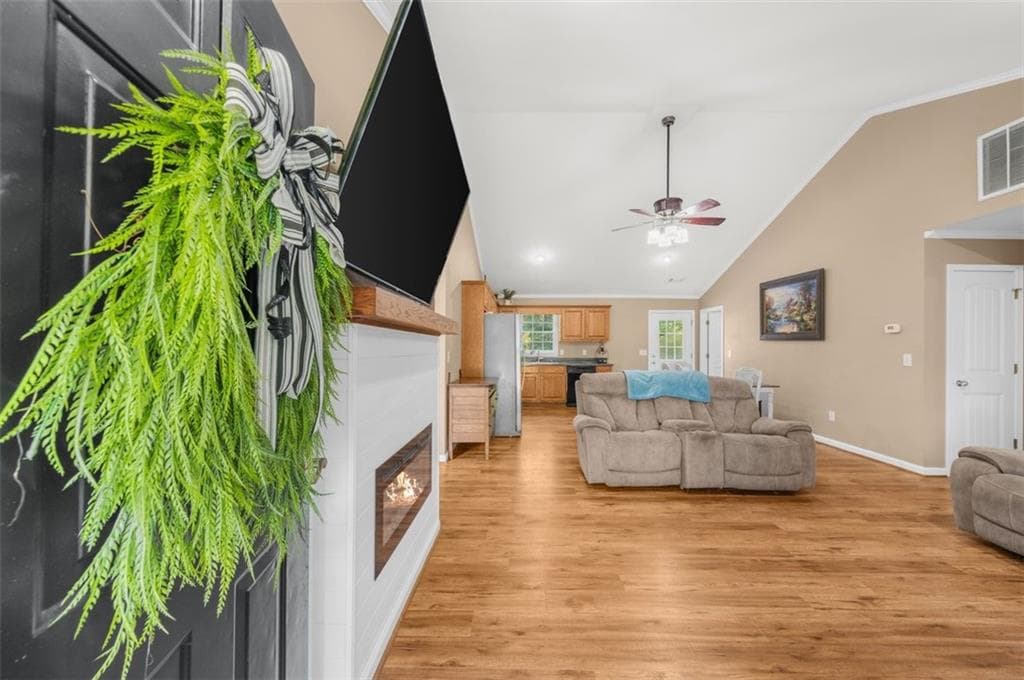 3 bedroom, 2 bathroom, 1,400 sq ft single family residence for sale at 272 Cedar Springs Lane, Dahlonega, GA 30533 — photo 10