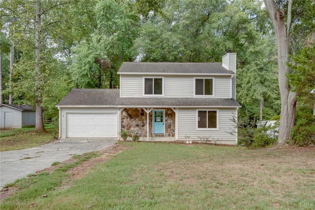3 bedroom, 3 bathroom, 1,552 sq ft home for sale at 2472 Landington Way, Duluth, GA
