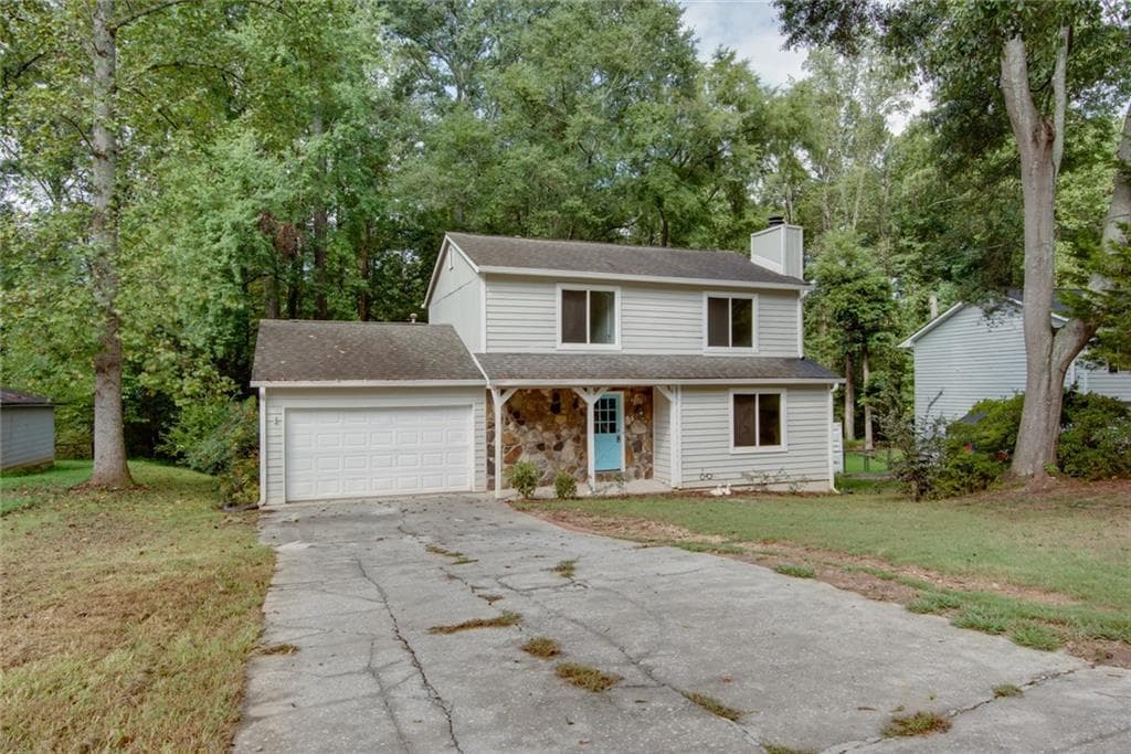 3 bedroom, 3 bathroom, 1,552 sq ft single family residence for sale at 2472 Landington Way, Duluth, GA 30096 — photo 3