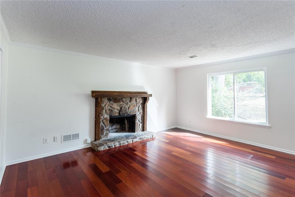3 bedroom, 3 bathroom, 1,552 sq ft single family residence for sale at 2472 Landington Way, Duluth, GA 30096 — photo 10