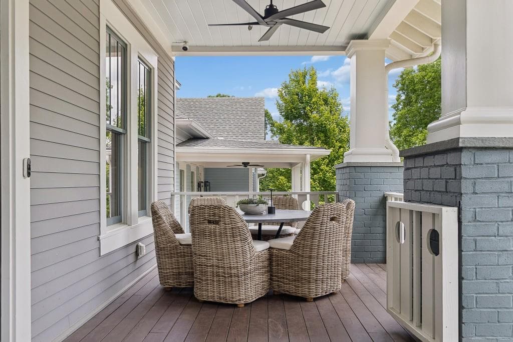 5 bedroom, 5 bathroom, 3,825 sq ft single family residence for sale at 204 Haralson Lane, Atlanta, GA 30307 — photo 4